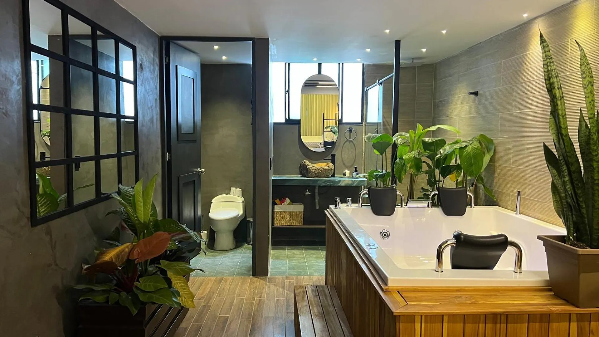 Luxury Palace Poblado Manila Medellín 0*,  Kolumbie