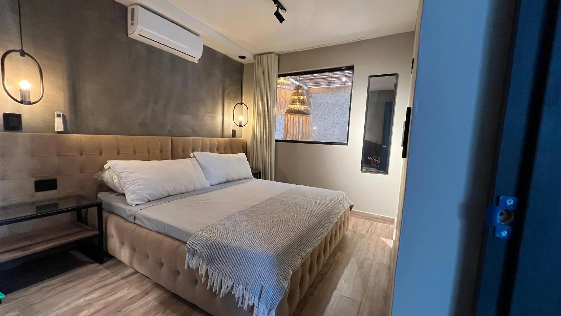 Luxury Palace Poblado Manila Medellin Apartment